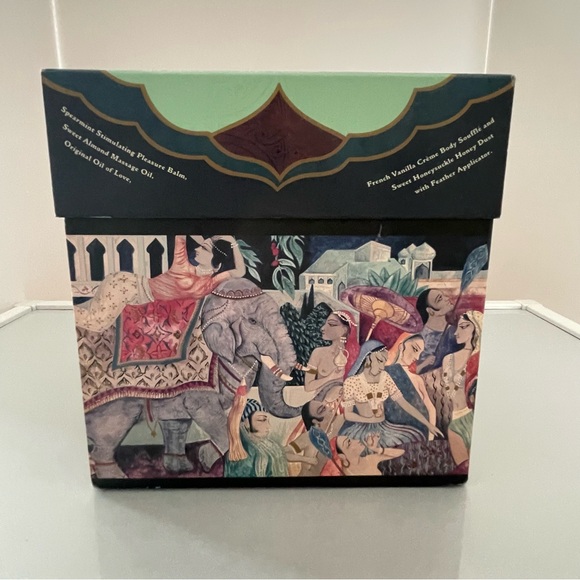 Kama Sutra Gift Box Empty - Picture 4 of 9